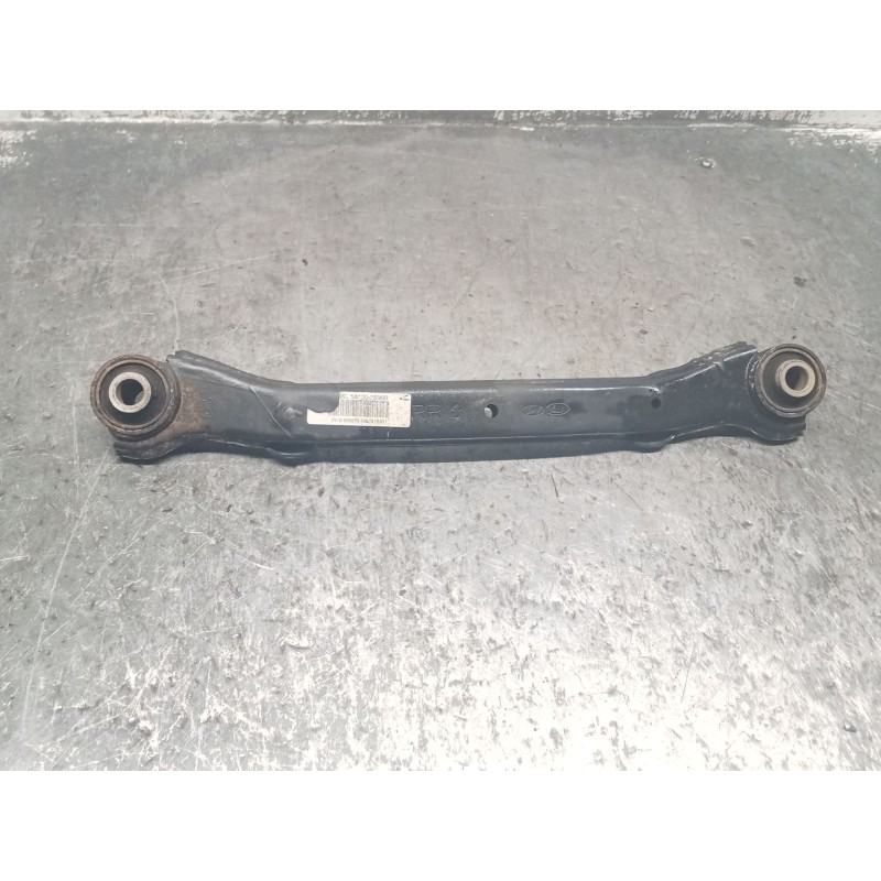 Recambio de brazo suspension inferior trasero izquierdo para kia sportage iii (sl) 1.6 gdi referencia OEM IAM 551002S050  