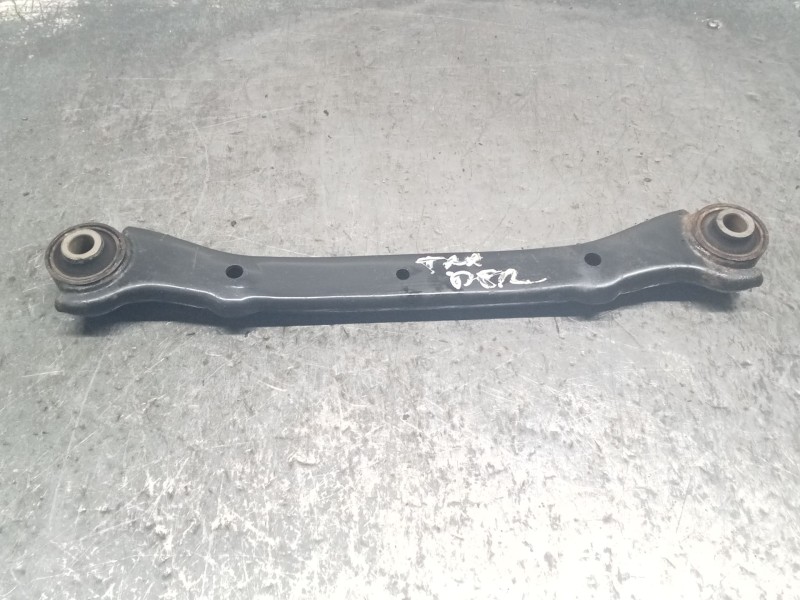 Recambio de brazo suspension inferior trasero izquierdo para kia sportage iii (sl) 1.6 gdi referencia OEM IAM 551002S050  