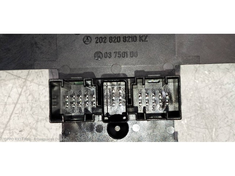 Recambio de mando elevalunas delantero izquierdo para mercedes clase c (w202) berlina 250 td (202.128) referencia OEM IAM 202820