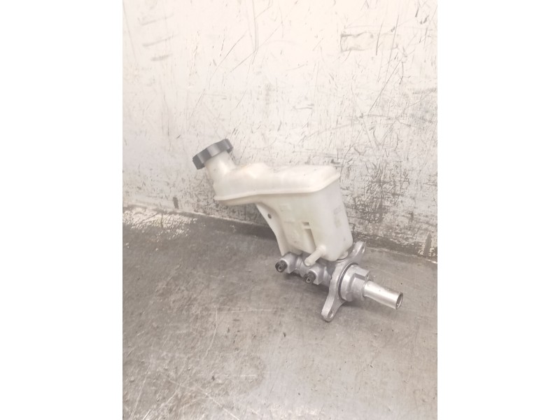 Recambio de bomba freno para kia sportage iii (sl) 1.6 gdi referencia OEM IAM   