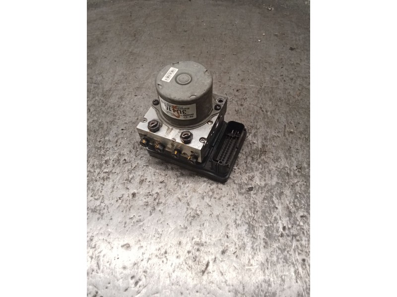 Recambio de abs para kia sportage iii (sl) 1.6 gdi referencia OEM IAM 589203U410 046GAE1D1223927 
