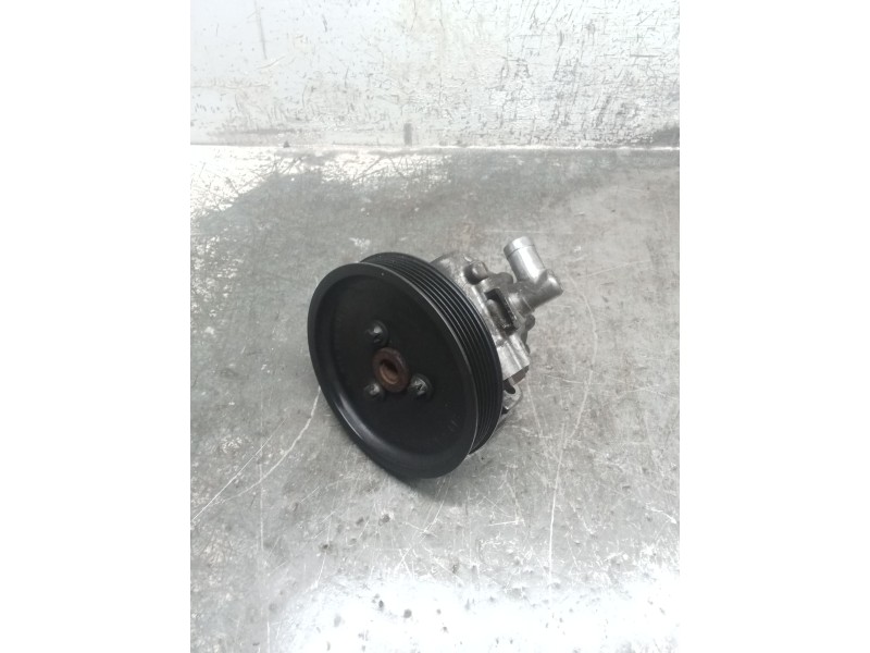 Recambio de bomba direccion para mercedes-benz clase c t-model (s203) c 270 cdi (203.216) referencia OEM IAM A6112300115  