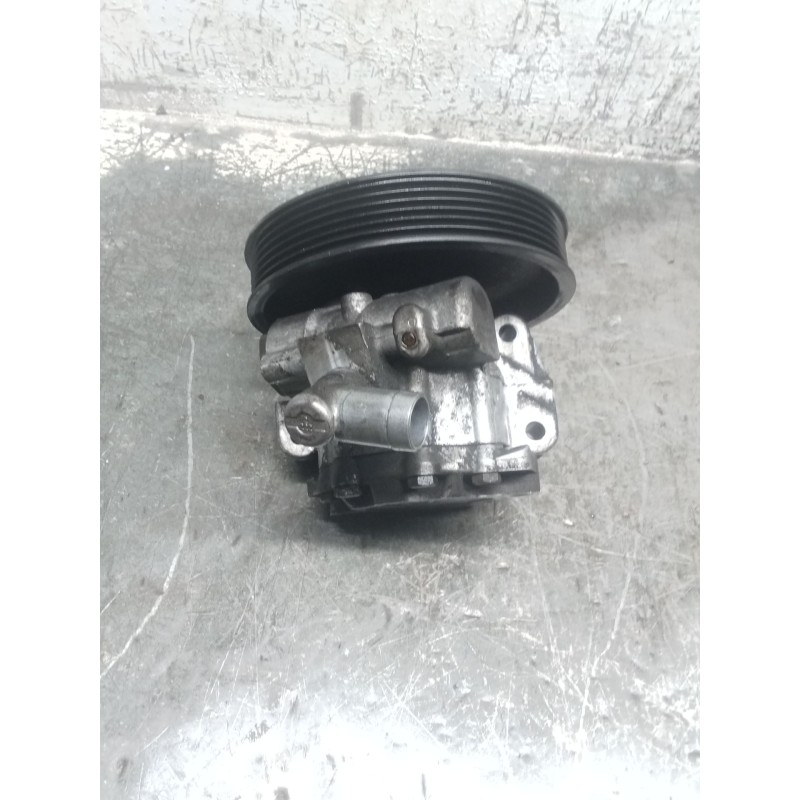 Recambio de bomba direccion para mercedes-benz clase c t-model (s203) c 270 cdi (203.216) referencia OEM IAM A6112300115  