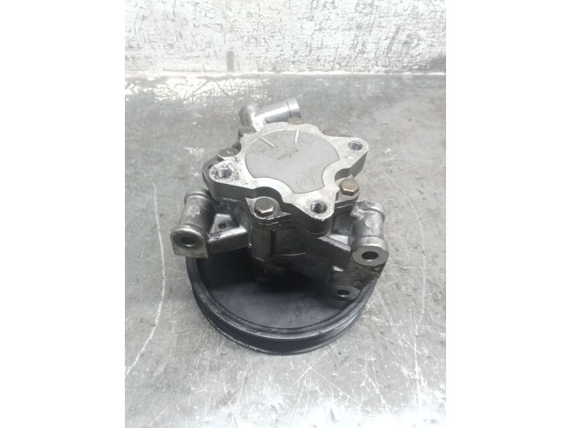 Recambio de bomba direccion para mercedes-benz clase c t-model (s203) c 270 cdi (203.216) referencia OEM IAM A6112300115  