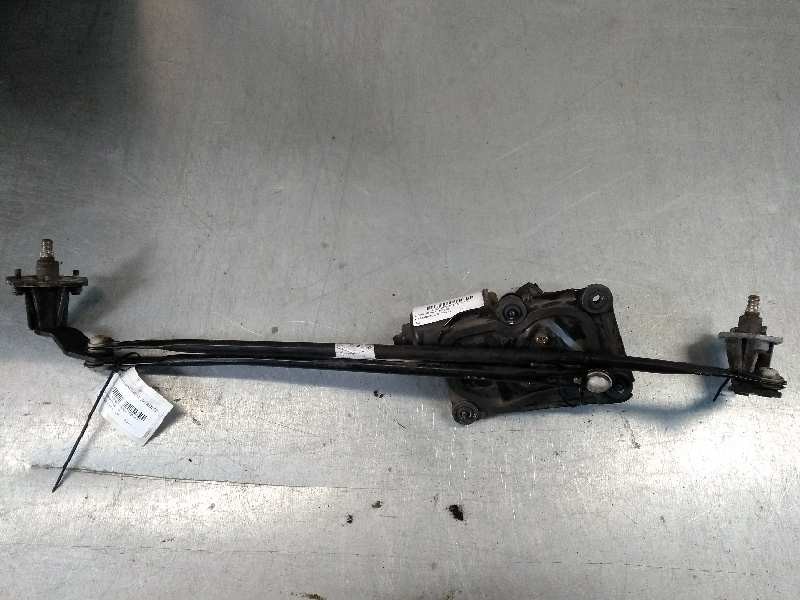 Recambio de motor limpia delantero para kia carnival ii 2.9 crdi cat referencia OEM IAM   