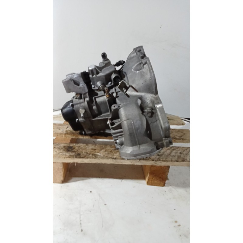Recambio de caja cambios para opel corsa e (x15) 1.4 (08, 68) referencia OEM IAM A16333884F 5v 