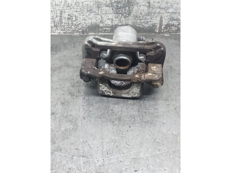 Recambio de pinza freno trasera derecha para kia sportage iii (sl) 1.6 gdi referencia OEM IAM   