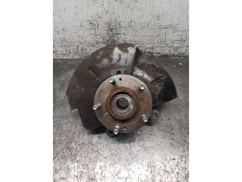 Recambio de mangueta delantera derecha para kia sportage iii (sl) 1.6 gdi referencia OEM IAM 2Y500  