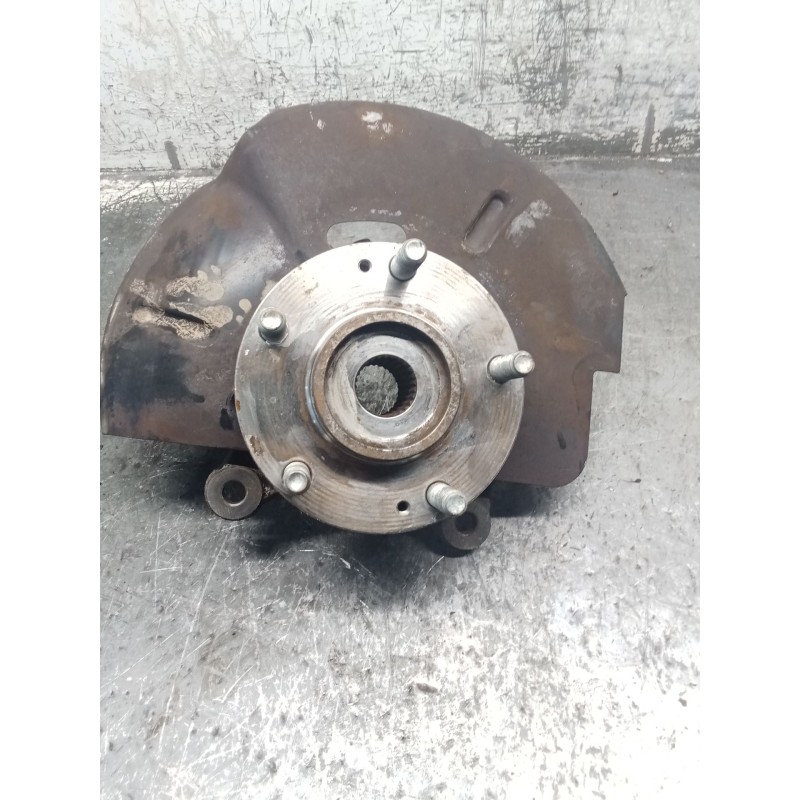 Recambio de mangueta delantera izquierda para kia sportage iii (sl) 1.6 gdi referencia OEM IAM 2Y500  