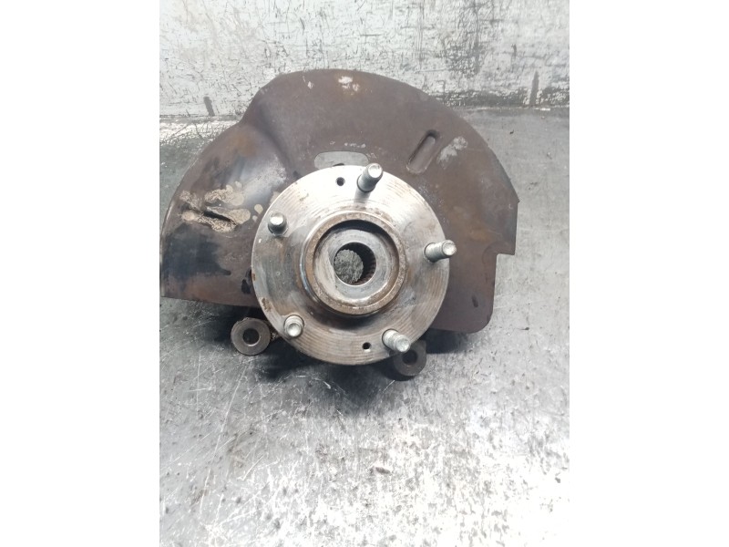 Recambio de mangueta delantera izquierda para kia sportage iii (sl) 1.6 gdi referencia OEM IAM 2Y500  