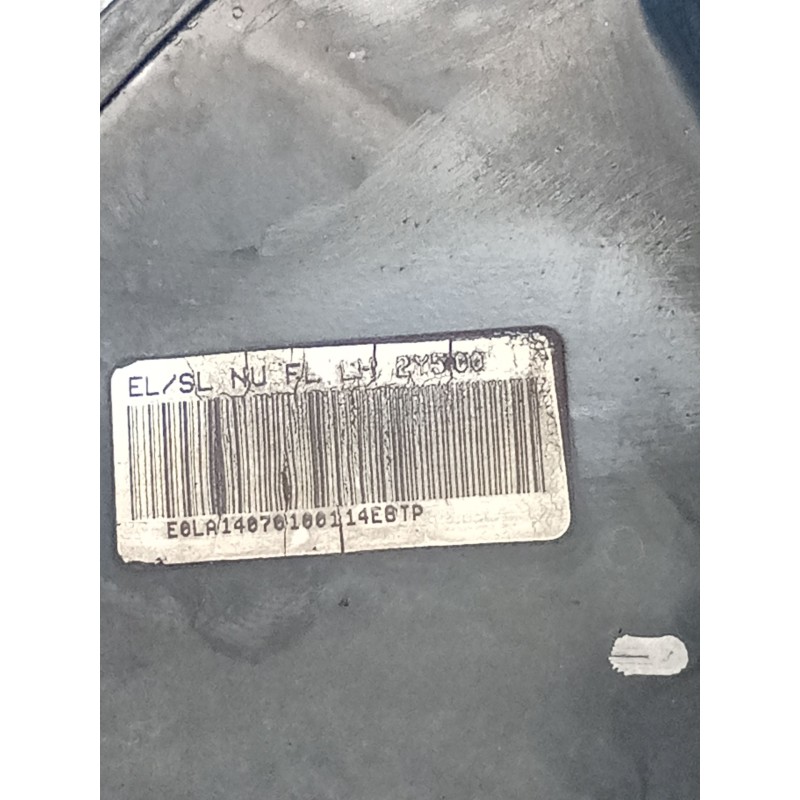 Recambio de mangueta delantera izquierda para kia sportage iii (sl) 1.6 gdi referencia OEM IAM 2Y500  