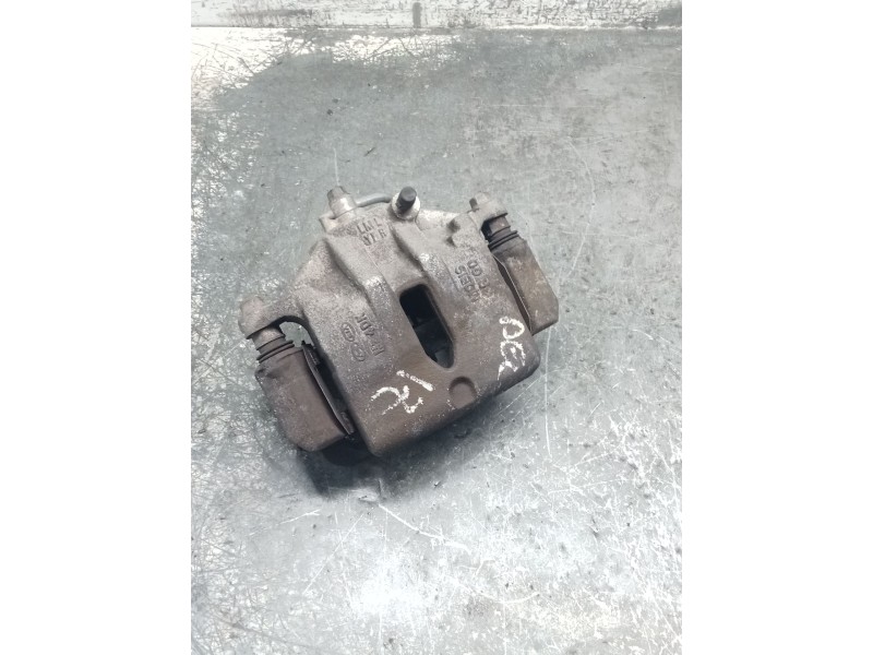 Recambio de pinza freno delantera izquierda para kia sportage iii (sl) 1.6 gdi referencia OEM IAM   