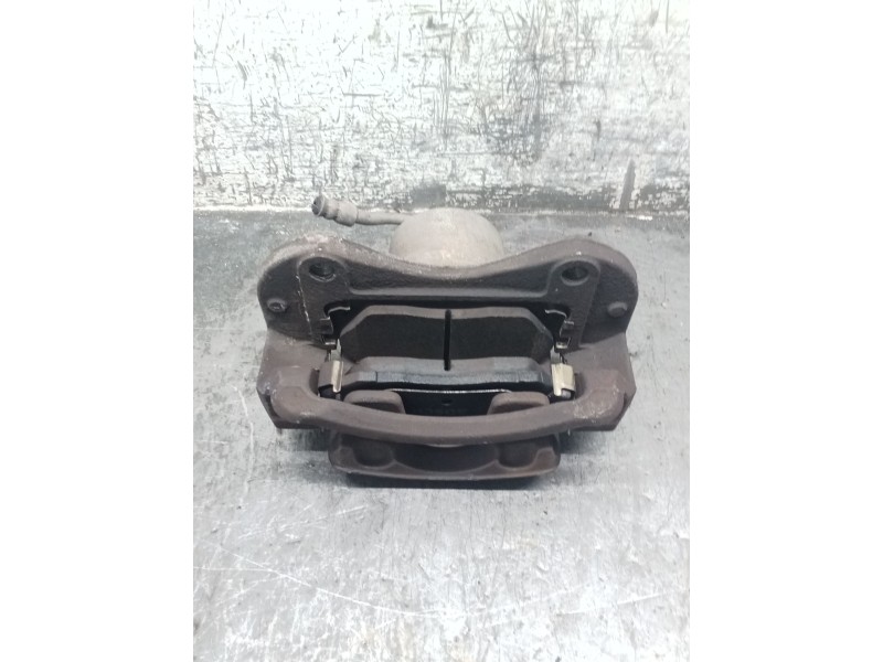 Recambio de pinza freno delantera izquierda para kia sportage iii (sl) 1.6 gdi referencia OEM IAM   