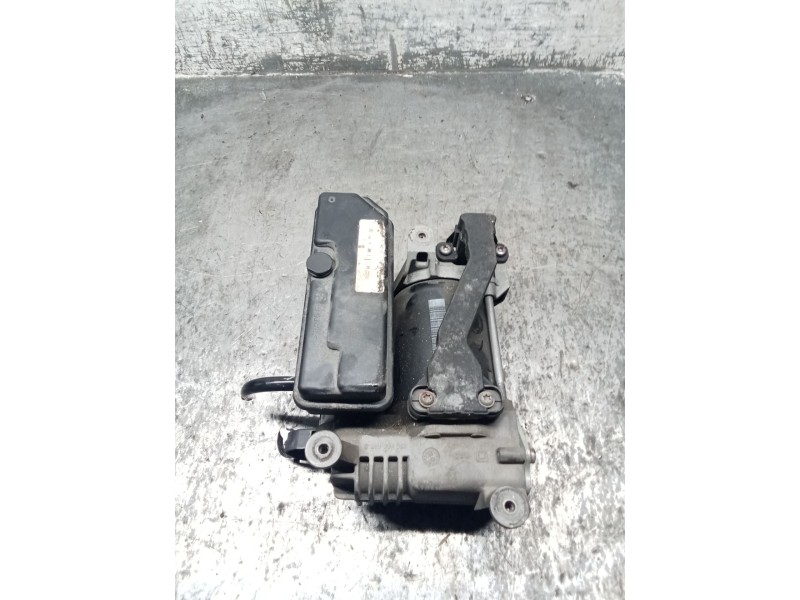 Recambio de bomba suspension para citroën c4 grand picasso i (ua_) 1.6 hdi referencia OEM IAM 9682022980 415404830 