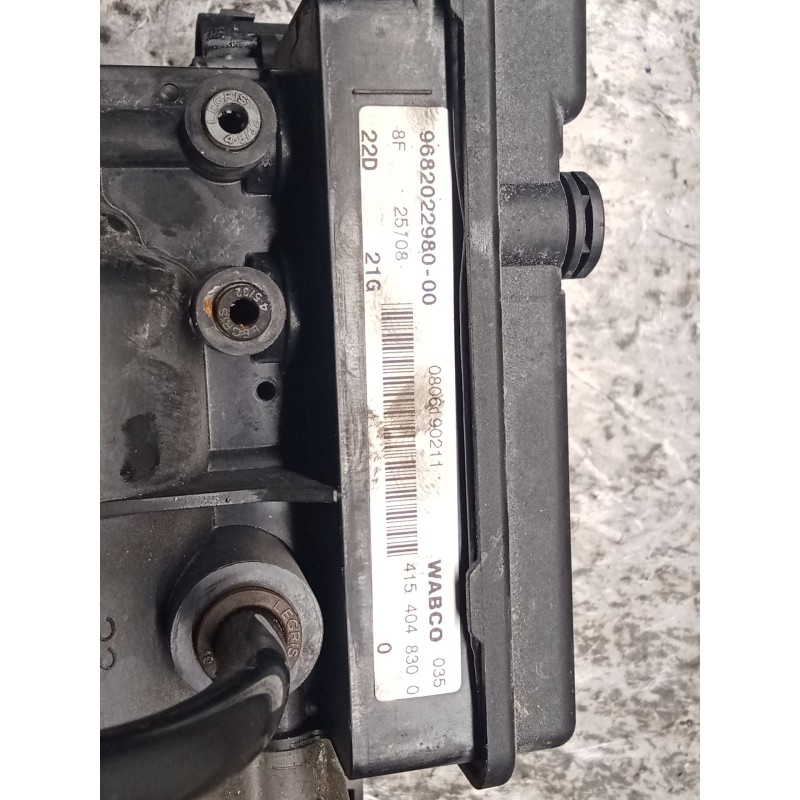 Recambio de bomba suspension para citroën c4 grand picasso i (ua_) 1.6 hdi referencia OEM IAM 9682022980 415404830 