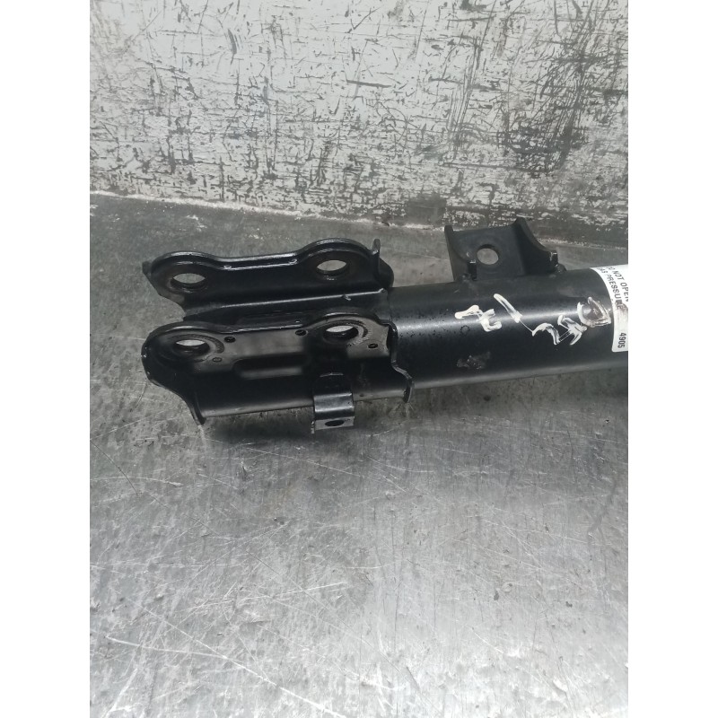 Recambio de amortiguador delantero izquierdo para kia sportage iii (sl) 1.6 gdi referencia OEM IAM   