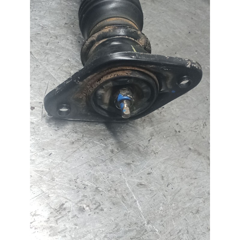 Recambio de amortiguador trasero derecho para kia sportage iii (sl) 1.6 gdi referencia OEM IAM 553003U800  