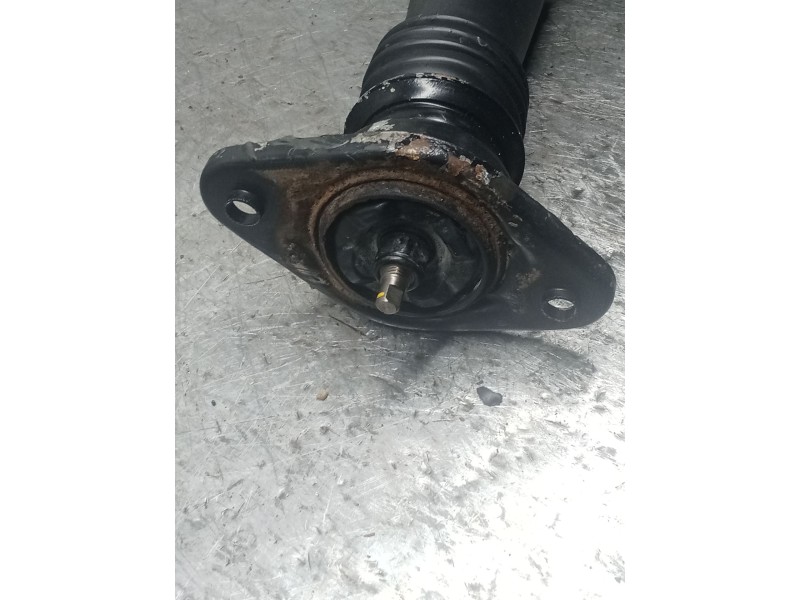 Recambio de amortiguador trasero izquierdo para kia sportage iii (sl) 1.6 gdi referencia OEM IAM 553003U800  