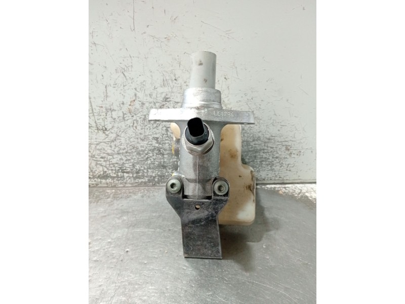 Recambio de bomba freno para mercedes-benz clase m (w164) 320 / 350 cdi (164.122) referencia OEM IAM A1644300202 03350886811 264