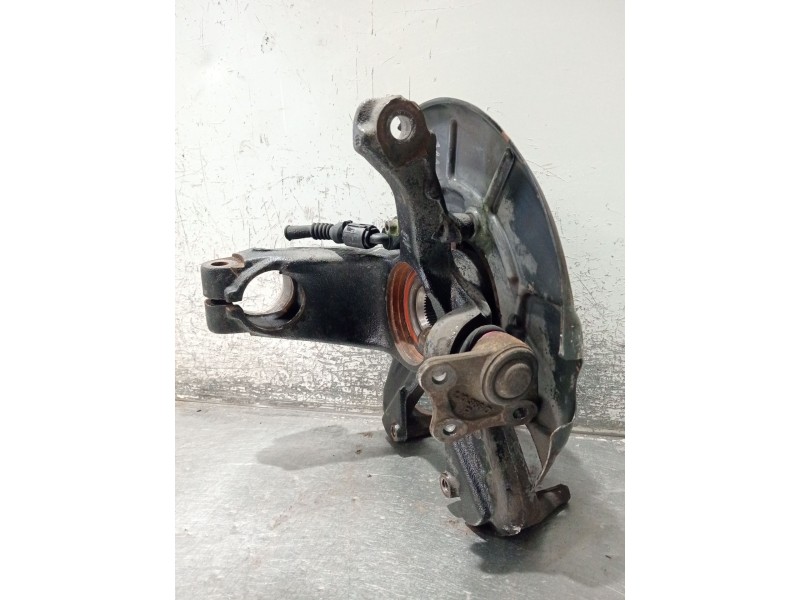 Recambio de mangueta delantera derecha para skoda octavia i (1u2) 1.9 tdi referencia OEM IAM   