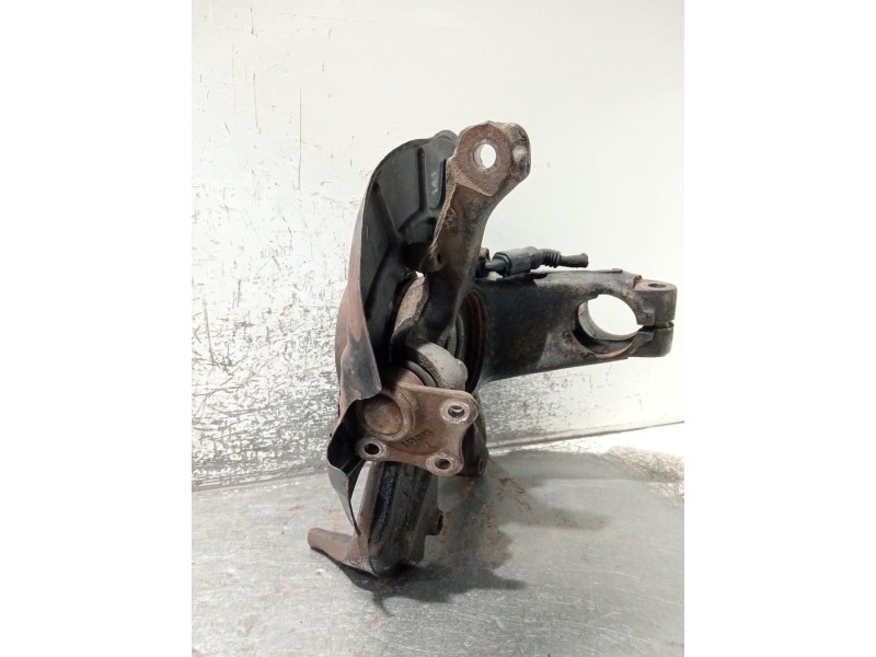 Recambio de mangueta delantera izquierda para skoda octavia i (1u2) 1.9 tdi referencia OEM IAM   