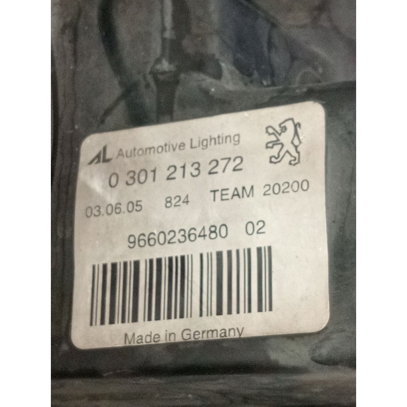 Recambio de faro derecho para peugeot 407 (6d_) 2.2 hdi 170 (6d4hth) referencia OEM IAM 0301213272 9660236480 XENON