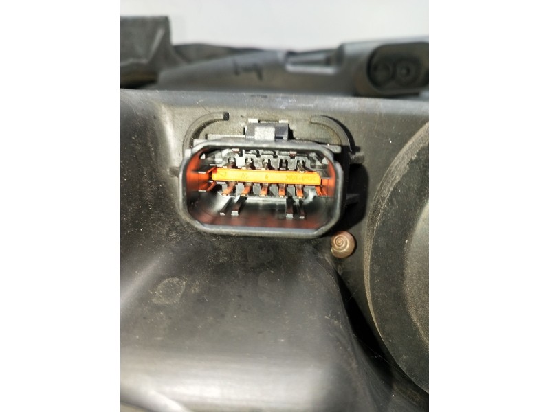 Recambio de faro derecho para citroën c4 grand picasso i (ua_) 1.6 hdi referencia OEM IAM 16298200 PPTD40 