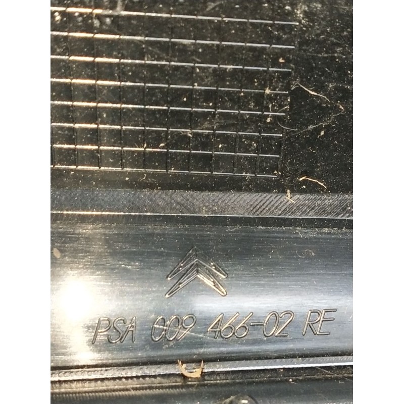 Recambio de piloto trasero derecho para citroën c4 grand picasso i (ua_) 1.6 hdi referencia OEM IAM 00946602RE  