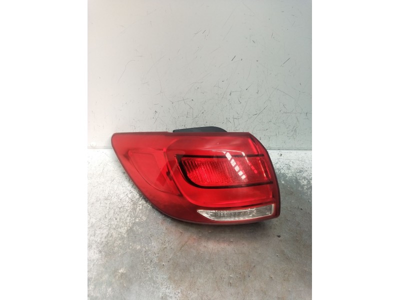 Recambio de piloto trasero izquierdo para kia sportage iii (sl) 1.6 gdi referencia OEM IAM 954013W510  