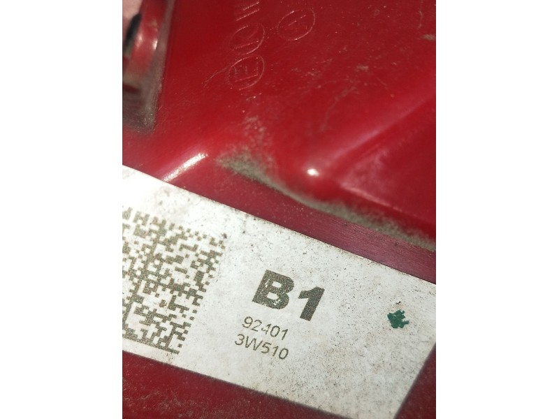 Recambio de piloto trasero izquierdo para kia sportage iii (sl) 1.6 gdi referencia OEM IAM 954013W510  