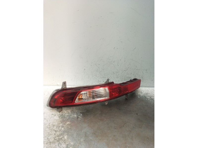 Recambio de piloto trasero izquierdo paragolpes para kia sportage iii (sl) 1.6 gdi referencia OEM IAM   