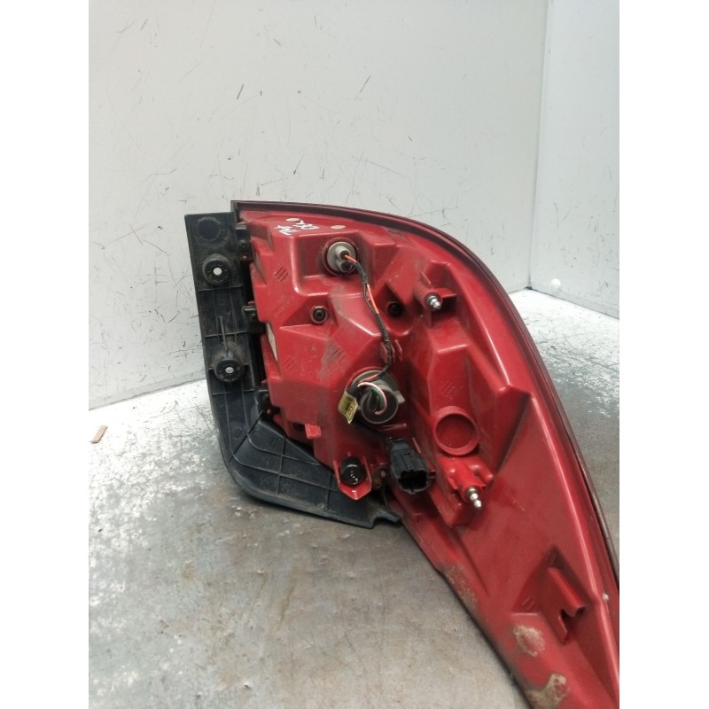 Recambio de piloto trasero derecho para kia sportage iii (sl) 1.6 gdi referencia OEM IAM 924023W510  