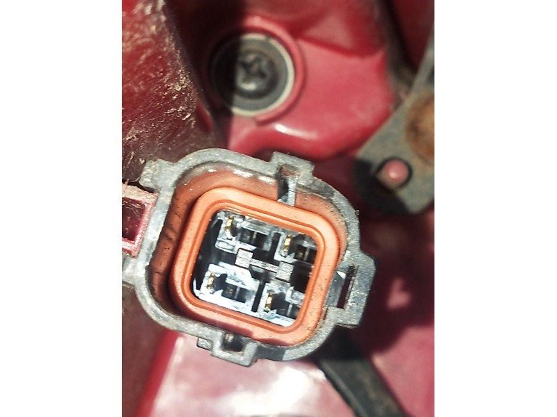 Recambio de piloto trasero derecho para kia sportage iii (sl) 1.6 gdi referencia OEM IAM 924023W510  