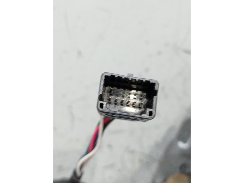 Recambio de retrovisor derecho para dacia spring ev (b6m1) referencia OEM IAM ELÉCTRICO 1 ENCHUFE 7 CABLES 