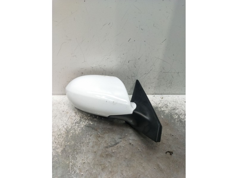 Recambio de retrovisor derecho para kia sportage iii (sl) 1.6 gdi referencia OEM IAM  ELÉCTRICO 