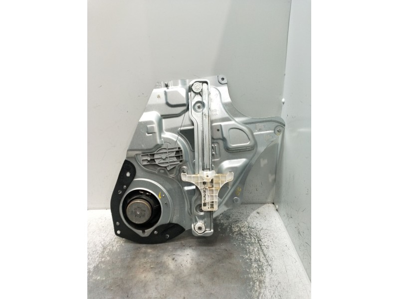 Recambio de elevalunas trasero izquierdo para kia sportage iii (sl) 1.6 gdi referencia OEM IAM 834703U000  