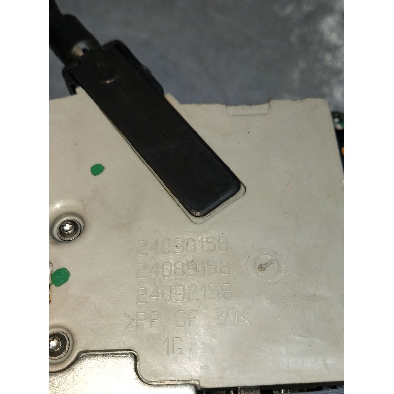 Recambio de motor cierre centralizado trasero izquierdo para citroën c4 grand picasso i (ua_) 1.6 hdi referencia OEM IAM 2409015