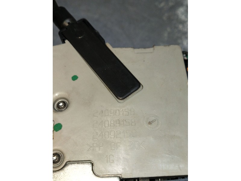 Recambio de motor cierre centralizado trasero izquierdo para citroën c4 grand picasso i (ua_) 1.6 hdi referencia OEM IAM 2409015