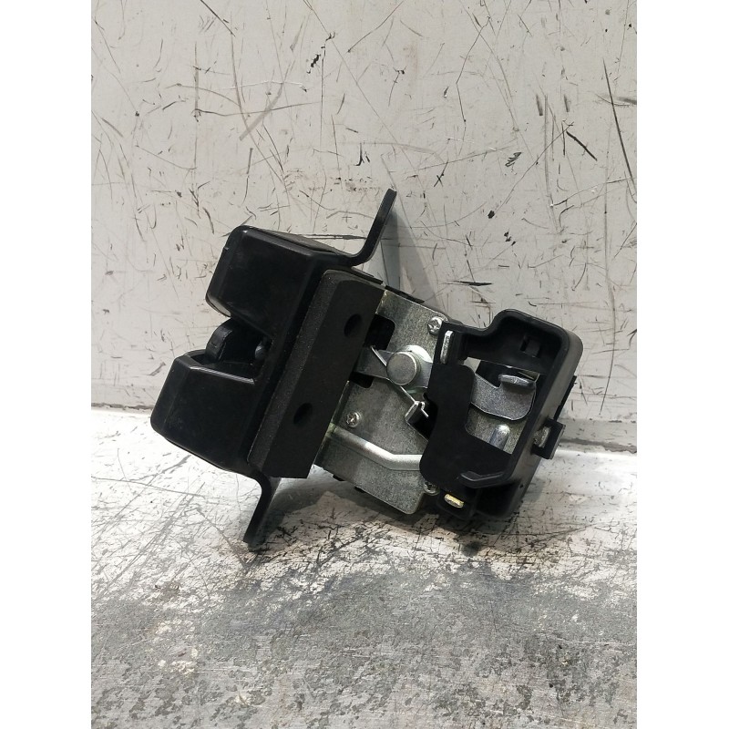 Recambio de motor cierre centralizado porton para kia sportage iii (sl) 1.6 gdi referencia OEM IAM 812303W000 5P 