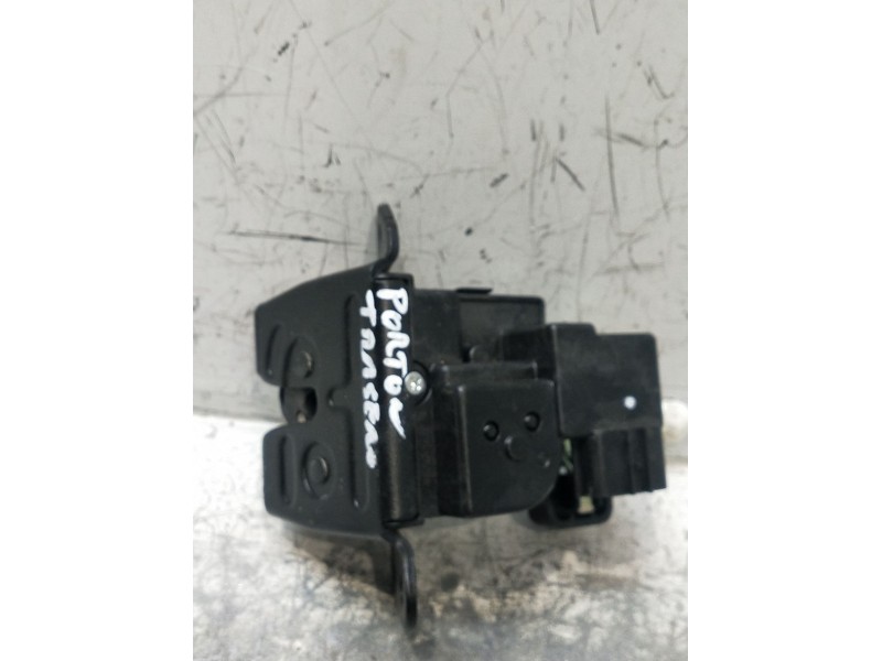 Recambio de motor cierre centralizado porton para kia sportage iii (sl) 1.6 gdi referencia OEM IAM 812303W000 5P 