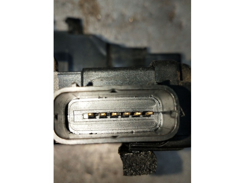 Recambio de motor cierre centralizado delantero derecho para kia sportage iii (sl) 1.6 gdi referencia OEM IAM 813203U010  