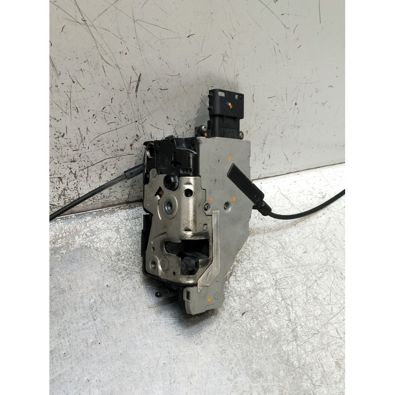 Recambio de motor cierre centralizado trasero derecho para citroën c4 grand picasso i (ua_) 1.6 hdi referencia OEM IAM 24099158 