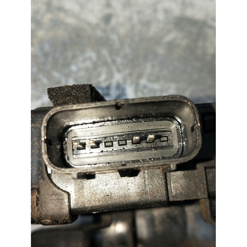 Recambio de motor cierre centralizado trasero derecho para kia sportage iii (sl) 1.6 gdi referencia OEM IAM 814203U000  