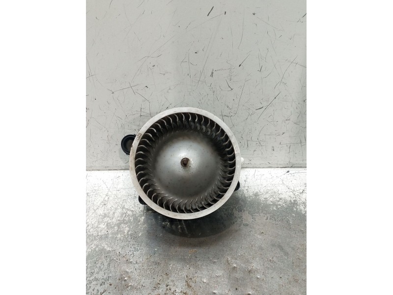 Recambio de motor calefaccion para kia sportage iii (sl) 1.6 gdi referencia OEM IAM F00S3B2441  