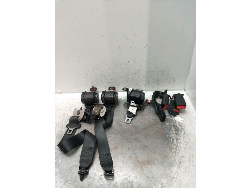Recambio de juego cinturones trasero para kia sportage iii (sl) 1.6 gdi referencia OEM IAM 625953000A  