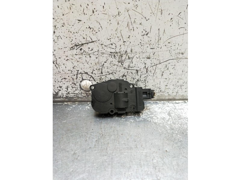 Recambio de motor apertura trampillas climatizador para citroën c4 grand picasso i (ua_) 1.6 hdi referencia OEM IAM 31052008 212