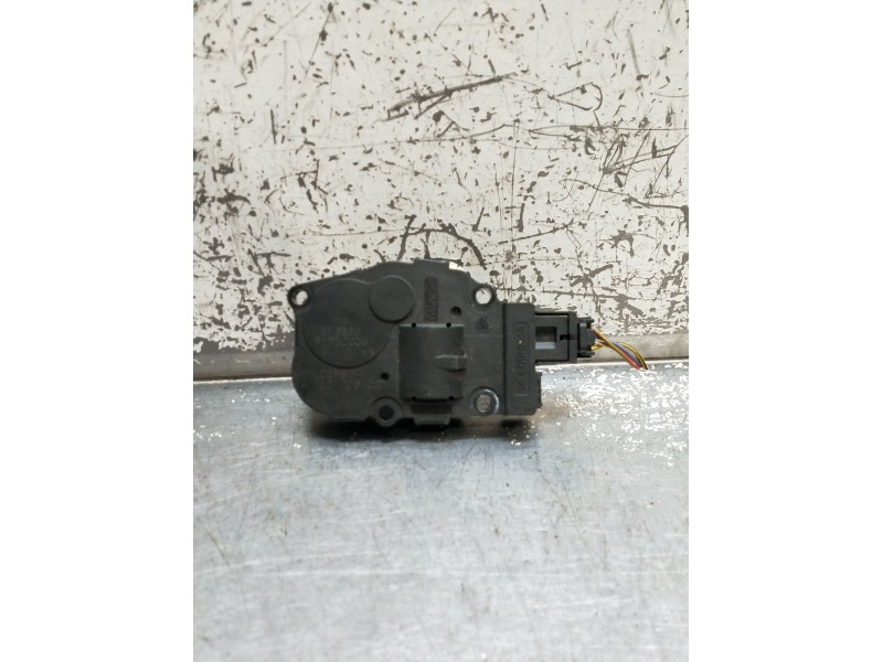 Recambio de motor apertura trampillas climatizador para citroën c4 grand picasso i (ua_) 1.6 hdi referencia OEM IAM 31052008 212