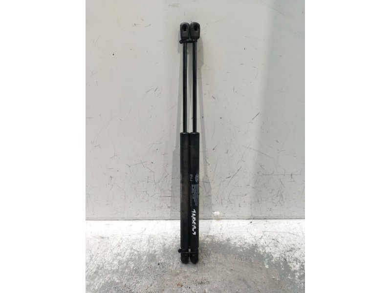 Recambio de amortiguador trasero para kia sportage iii (sl) 1.6 gdi referencia OEM IAM 817703W000  