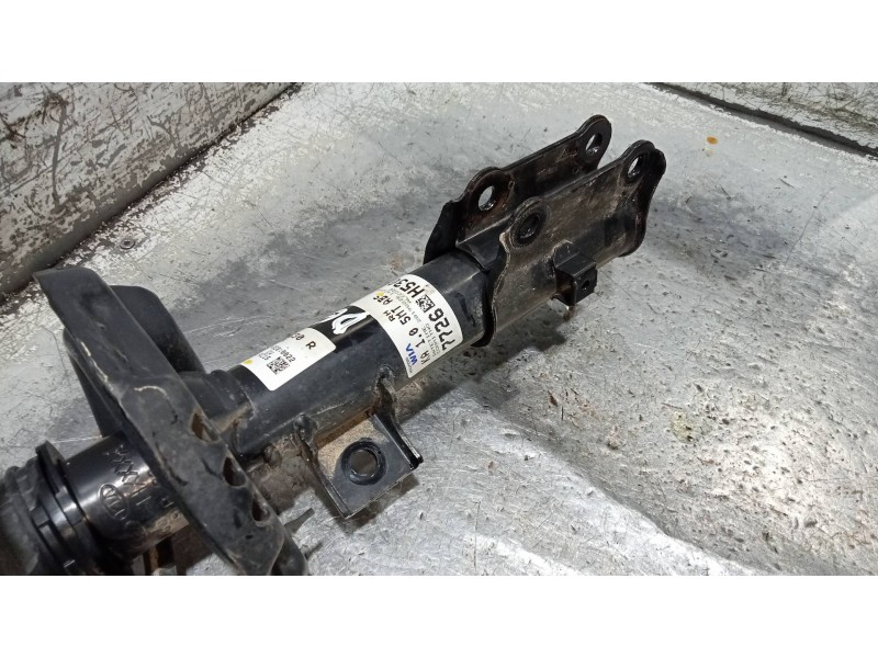 Recambio de amortiguador delantero derecho para kia stonic (ybcuv) business referencia OEM IAM 7726H530  