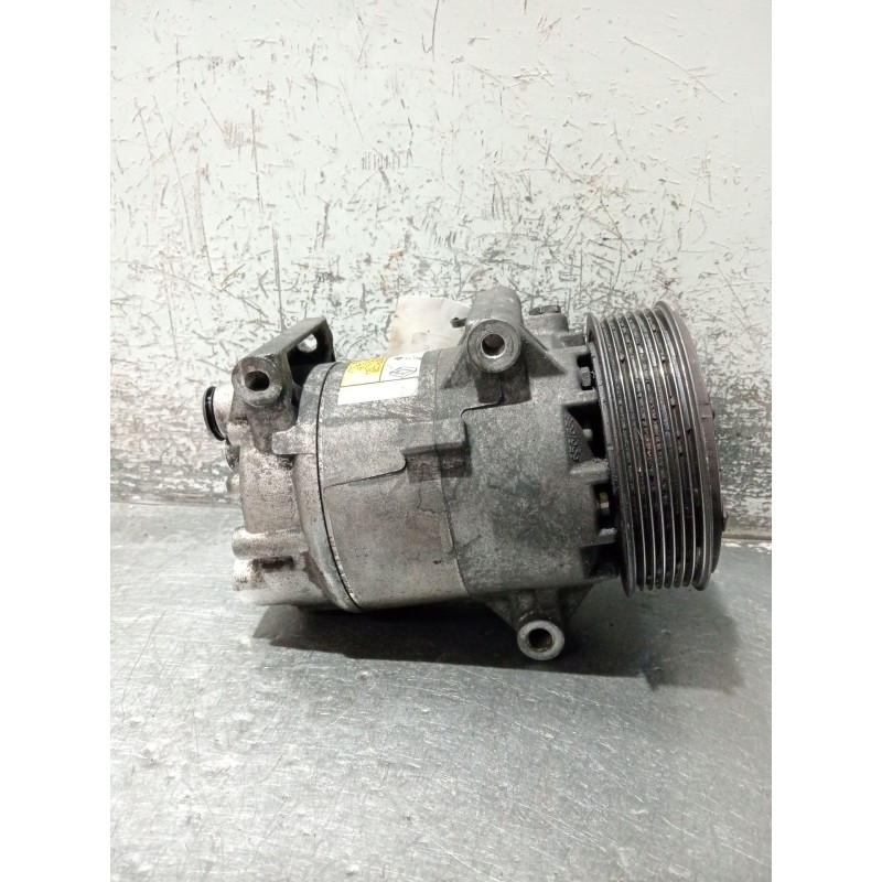 Recambio de compresor aire acondicionado para renault scénic ii (jm0/1_) 1.9 dci (jm0g, jm12, jm1g, jm2c) referencia OEM IAM 820